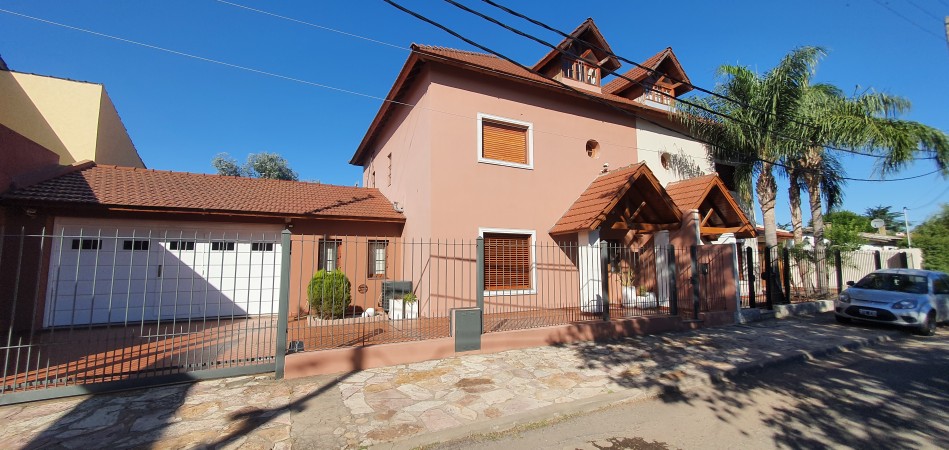 Foto Casa en Venta en Ciudad Evita, Buenos Aires - U$D 415.000 - pix116176470 - BienesOnLine