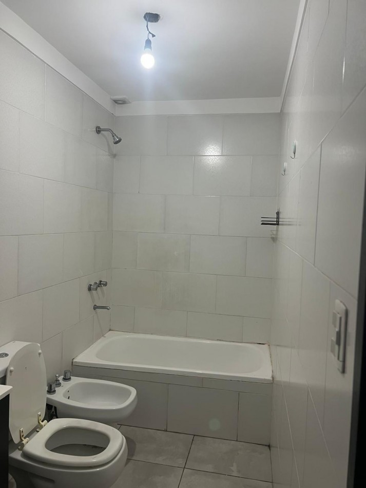 VENTA DEPARTAMENTO 2 AMB. EDIF. LAMAS I. CIUDAD EVITA. LA MATANZA.