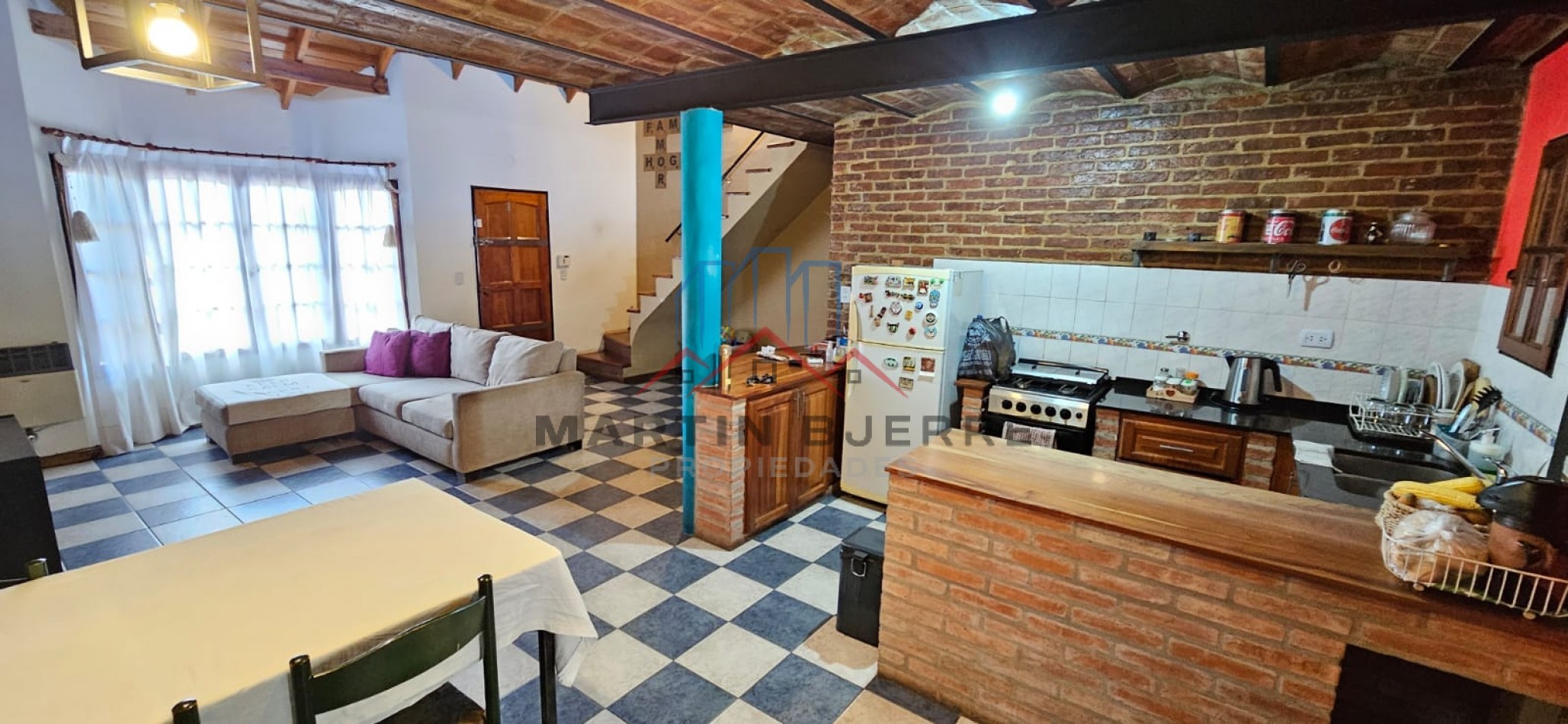 VENTA DE HERMOSO DUPLEX BARRIO PUERTAS DEL SOL, CIUDAD EVITA