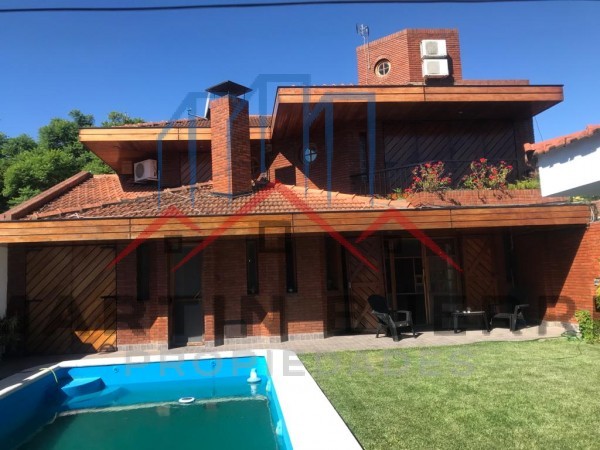 Venta Casa 6 ambientes Barrio Alas Ciudad Evita