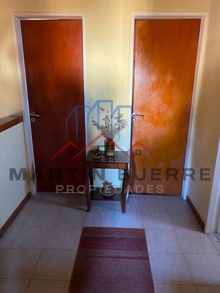 Venta Duplex 5 ambientes en Barrio Cotevi  Ciudad Evita.