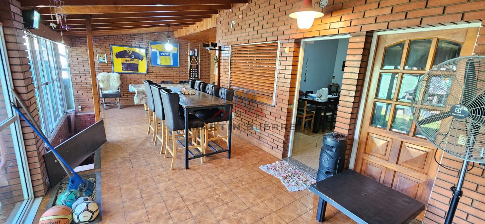 CASA 5 AMBIENTES  CON QUINCHO Y PISCINA EN CIUDAD EVITA, LA MATANZA.