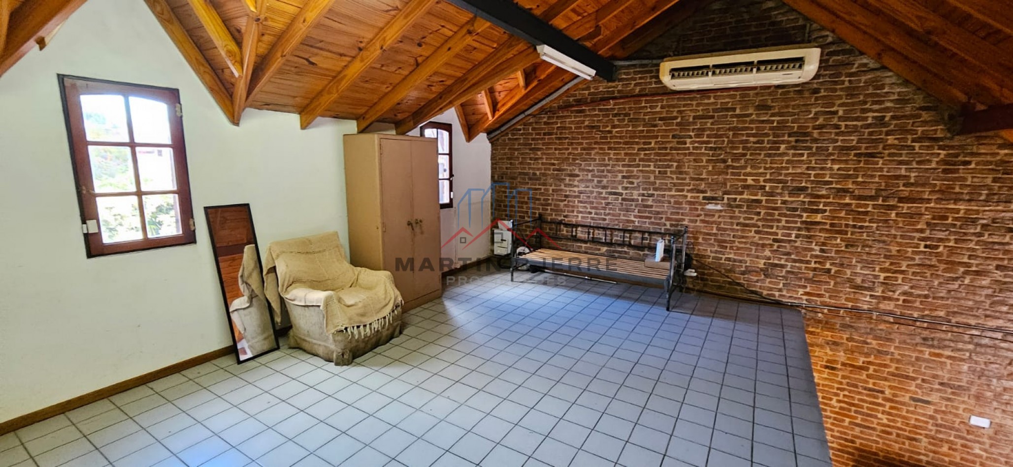 VENTA CASA BARRIO PUERTAS DEL SOL, CIUDAD EVITA, LA MATANZA. 