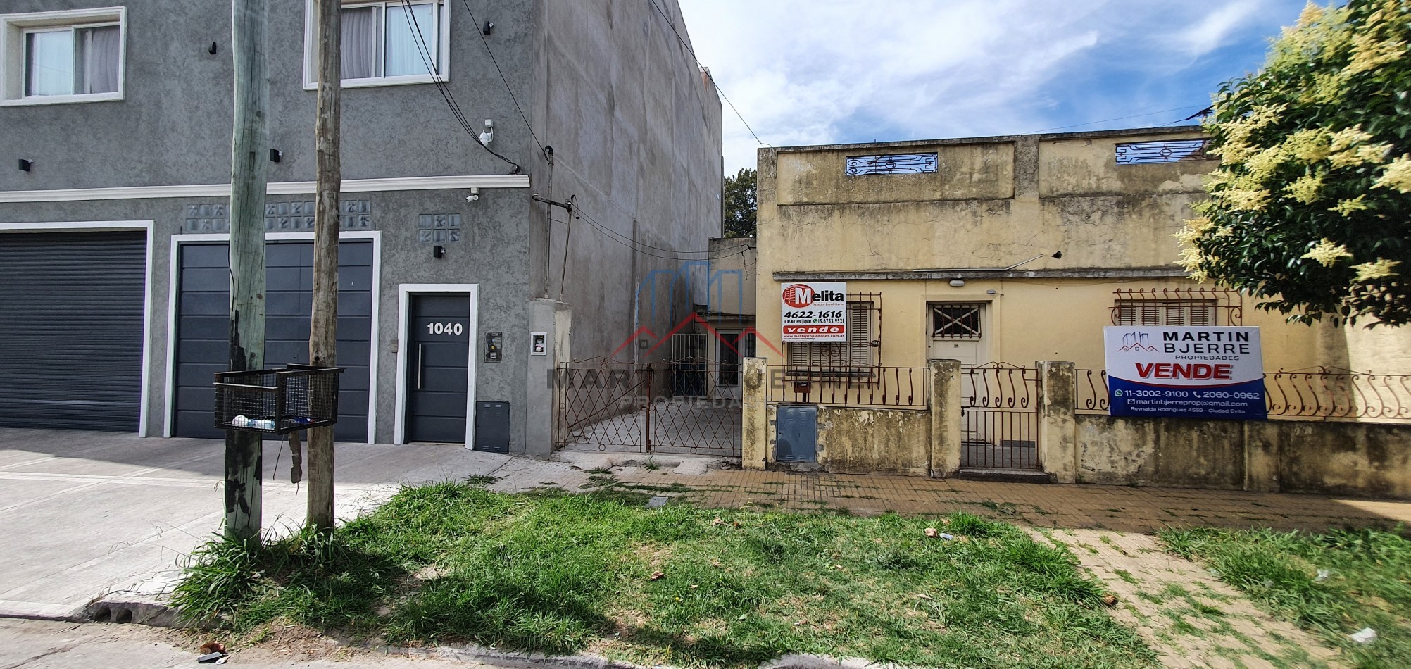 Venta Casa 3 ambientes  con Lote en Aldo Bonzi