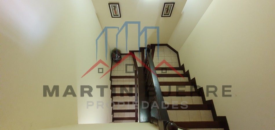 Venta Duplex  5 ambientes en Barrio Cotevi  Ciudad Evita.