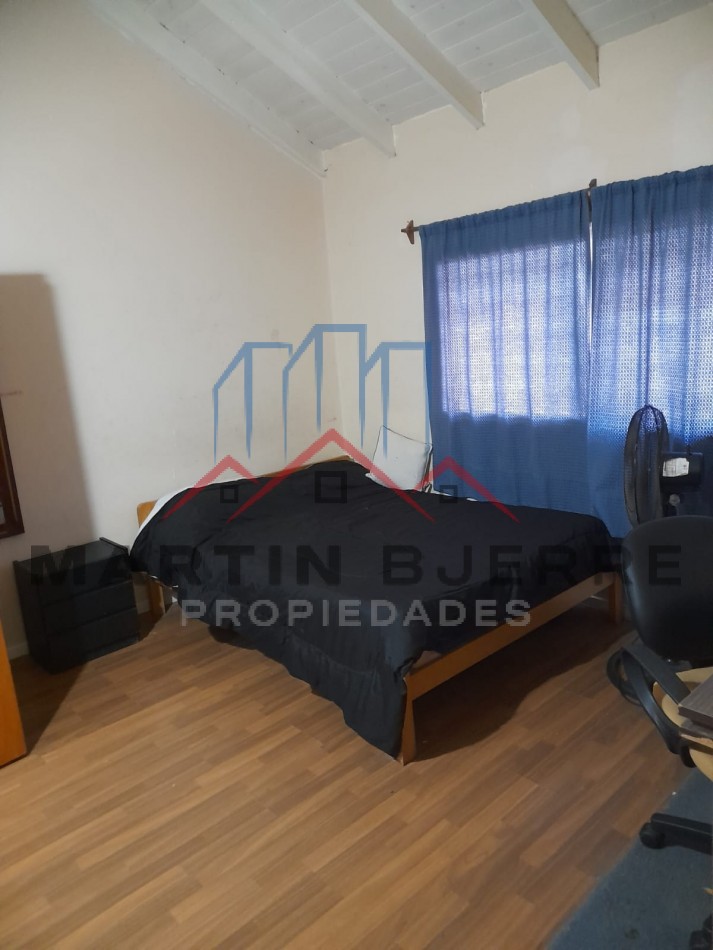 Venta Triplex 4 ambientes  Ciudad Evita 