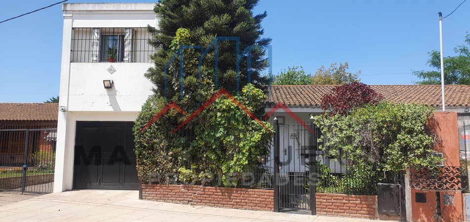 Venta Casa 5 ambientes Ciudad Evita.  