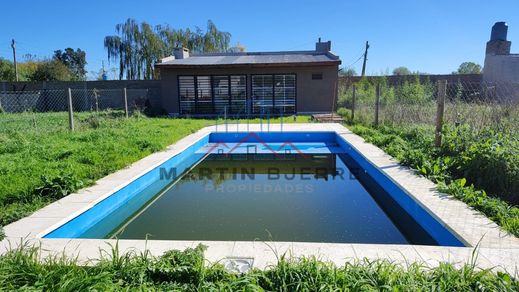 VENTA QUINCHO CON PISCINA, LOS FRESNOS, VIRREY DEL PINO.