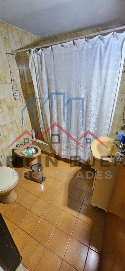 Venta Chalet 4  ambientes con ampliaciones en Ciudad Evita.