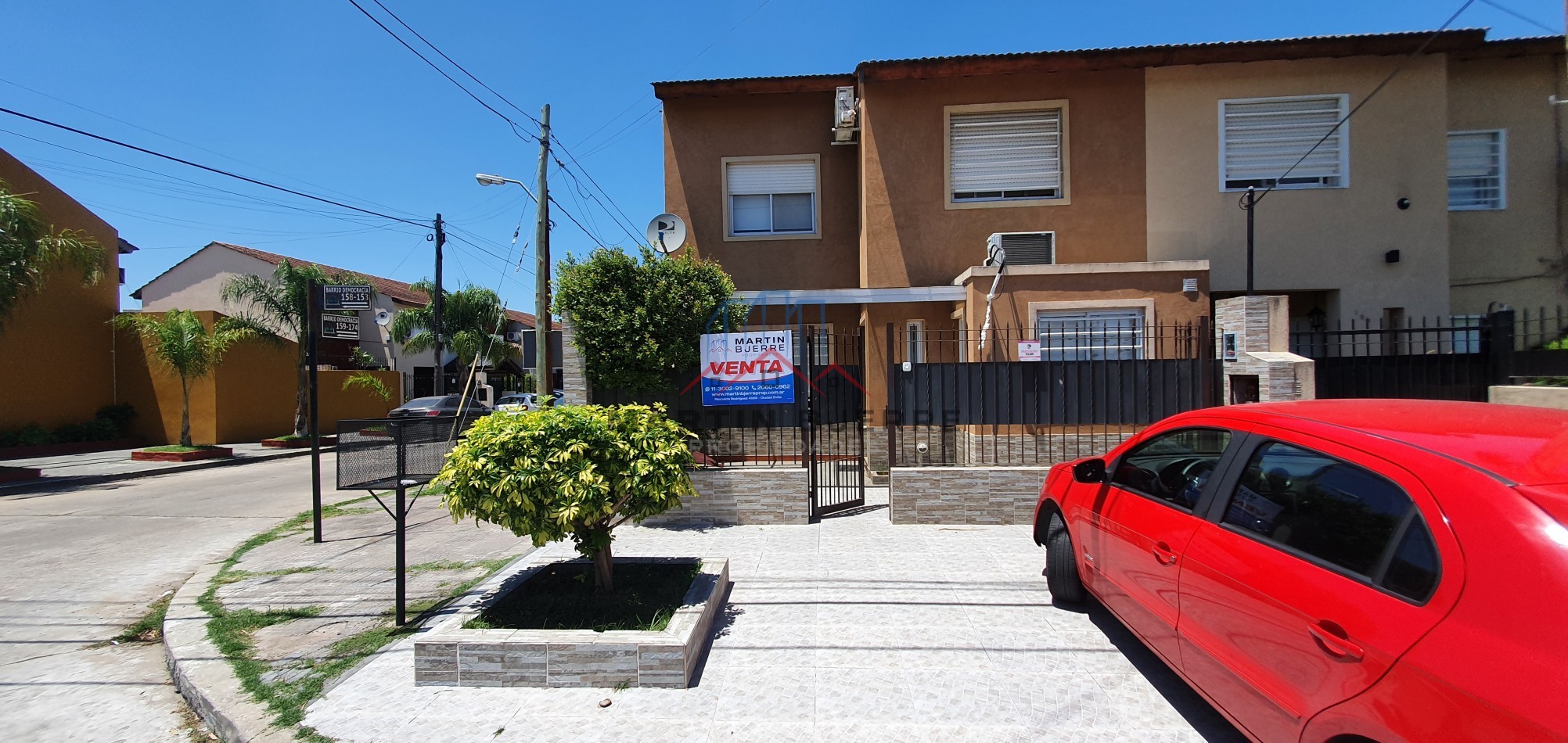 Venta Casa 5 ambientes en Barrio Democracia  Ciudad Evita