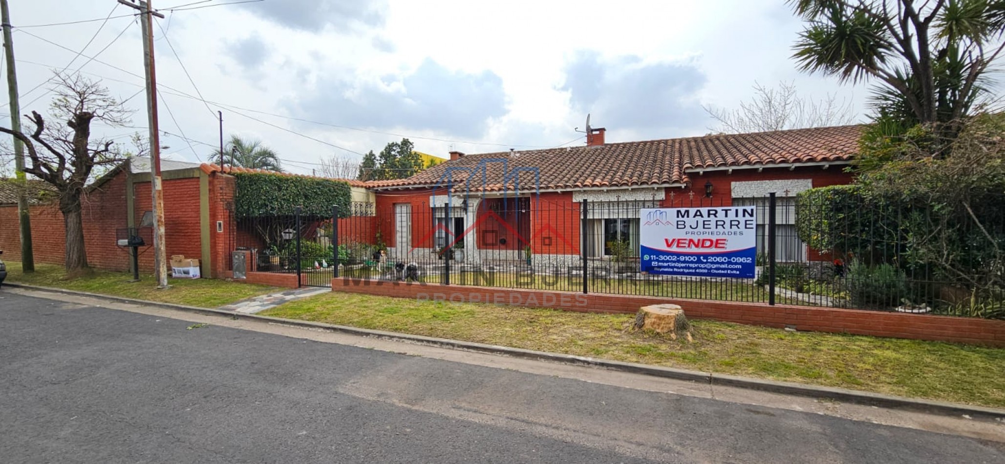 Venta Chalet 4  ambientes con ampliaciones en Ciudad Evita.