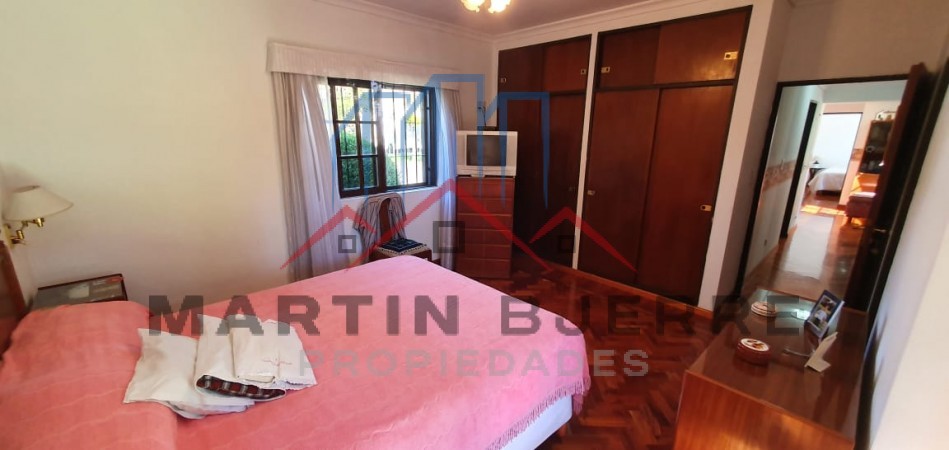 Venta Casa 5 ambientes Ciudad Evita. 