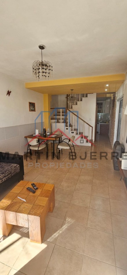 VENTA DE DUPLEX DE 4 AMBIENTES Bo. FECOOVIMA- G. DE LAFERRERE- LA MATANZA