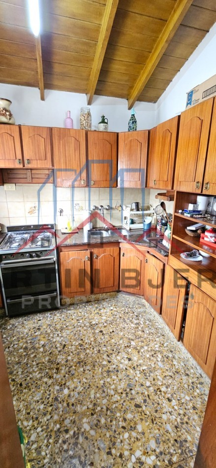 Venta Chalet 4  ambientes con ampliaciones en Ciudad Evita.