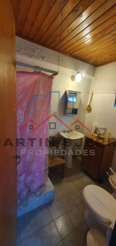 Venta Casa 3 ambientes  con Lote en Aldo Bonzi