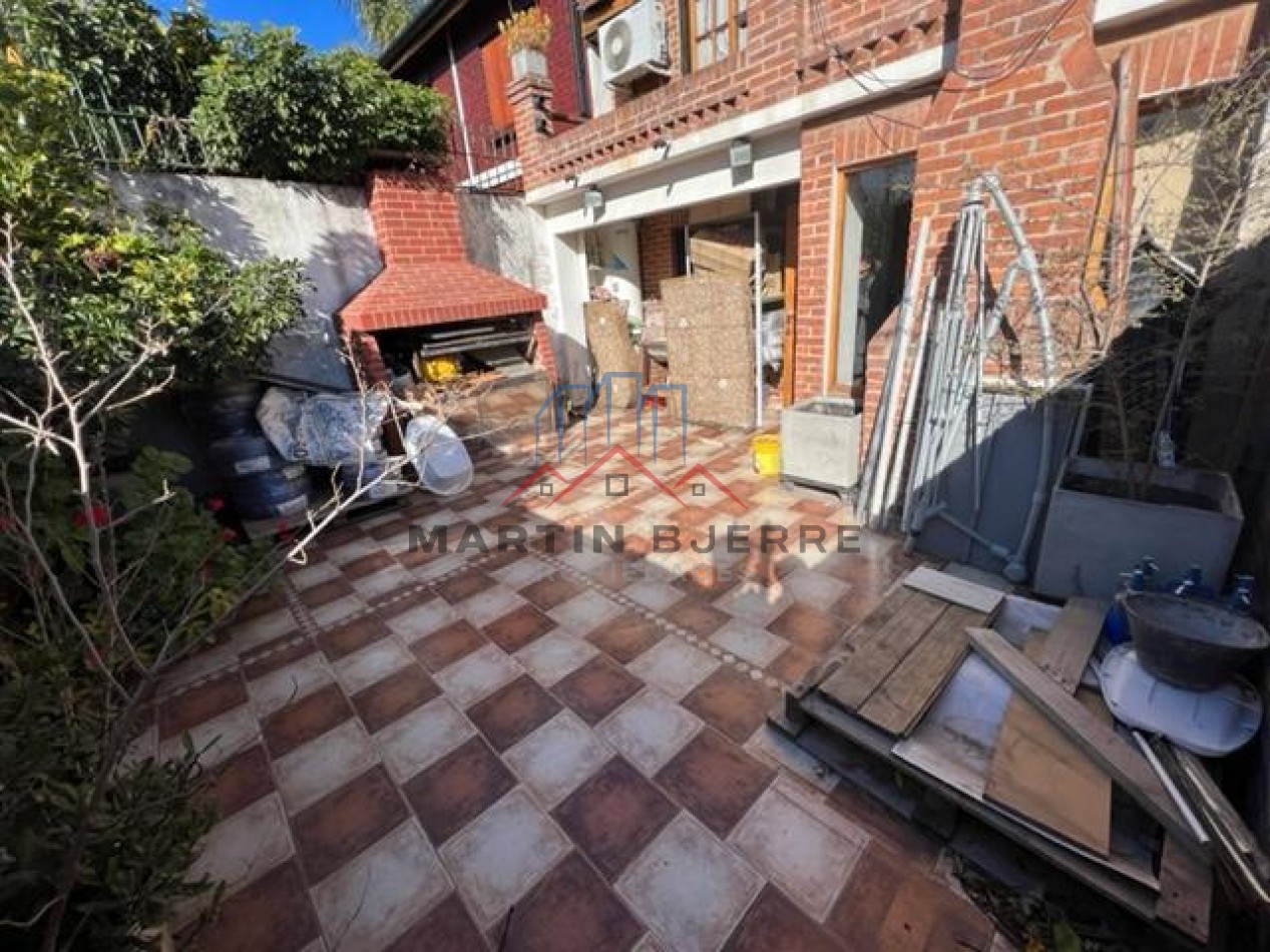 VENTA CASA 4 AMBIENTES BARRIO PUERTAS DEL SOL. CIUADA EVITA. LA MATANZA.