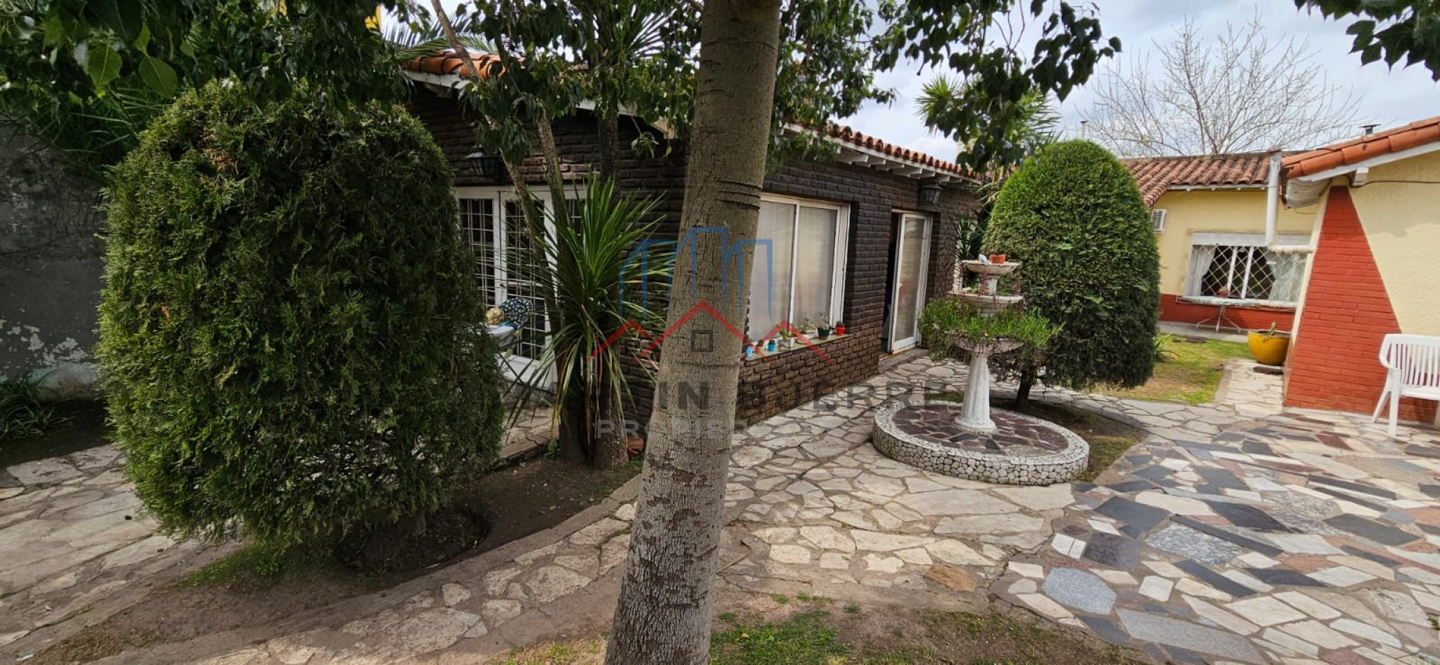 Venta Chalet 4  ambientes con ampliaciones en Ciudad Evita.
