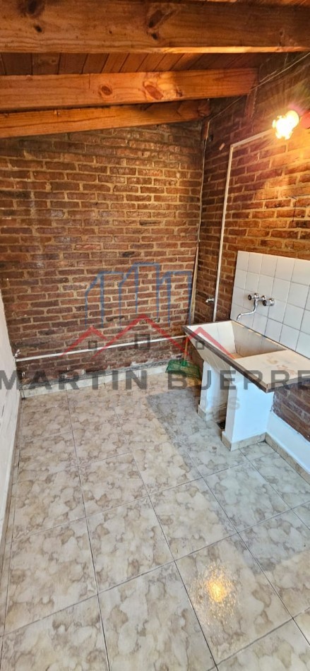 CASA 3 AMBIENTES EN PUERTAS DEL SOL. CIUDAD EVITA. LA MATANZA