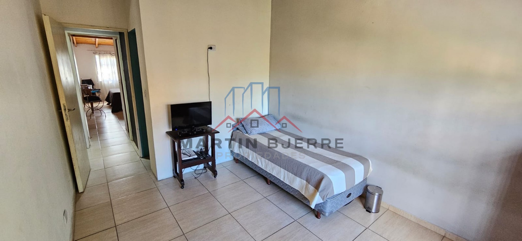 VENTA DE HERMOSO DUPLEX BARRIO PUERTAS DEL SOL, CIUDAD EVITA