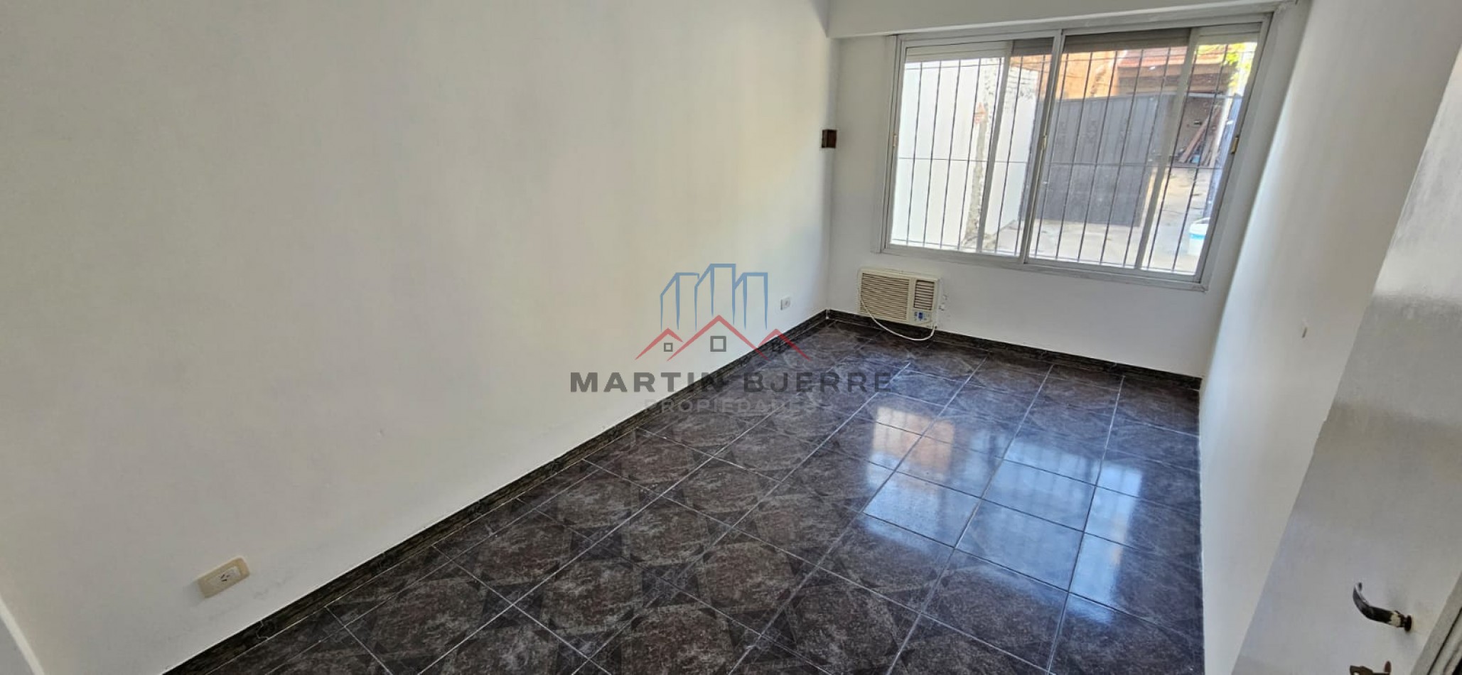 Alquiler Casa en La Tablada, La Matanza