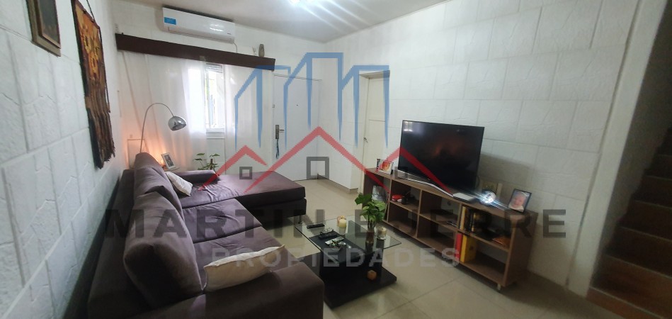 Venta Casa 5 ambientes Ciudad Evita.  