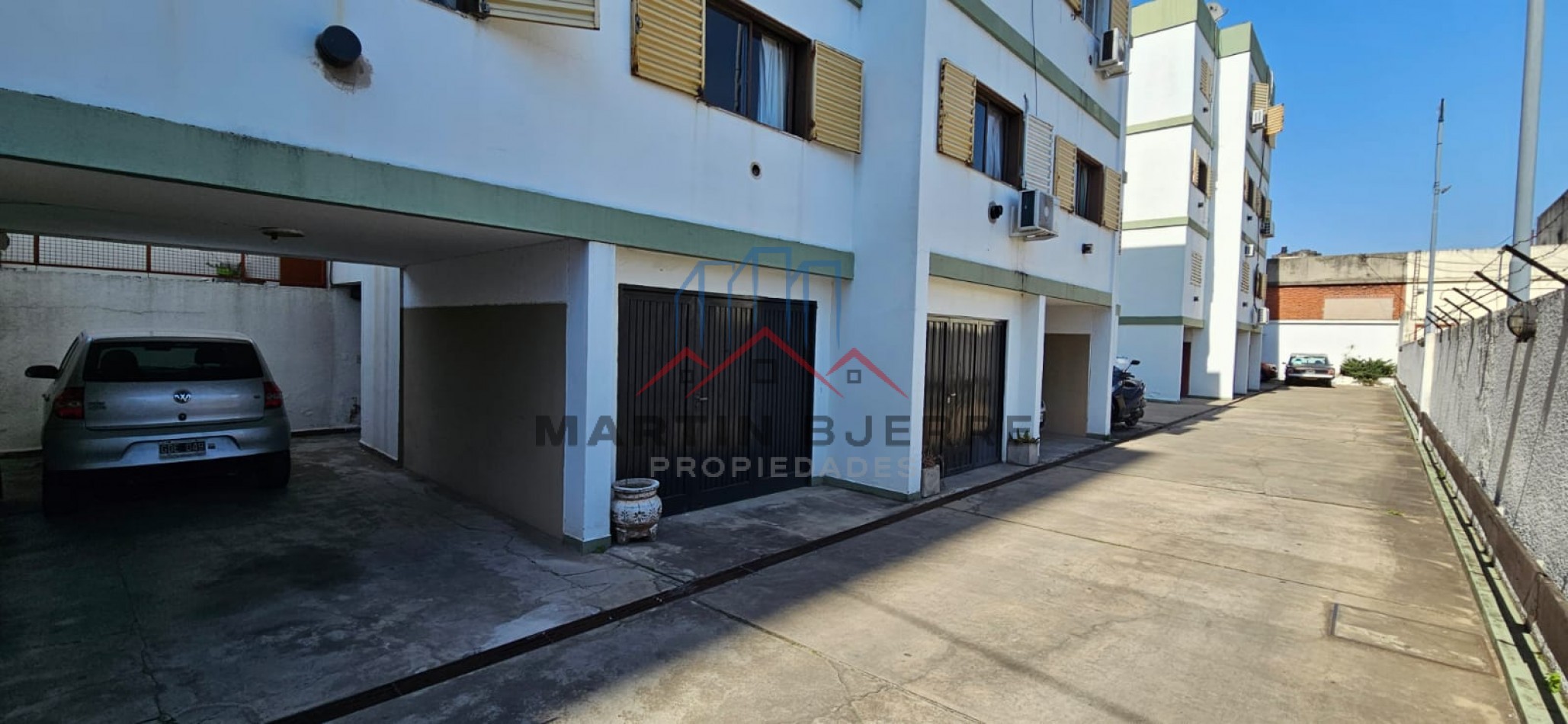 VENTA DEPARTAMENTO 3 AMBIENTES EN MORON