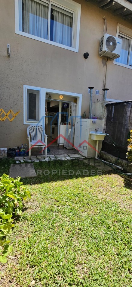 Venta  Duplex 3 ambientes  Ciudad Evita.  