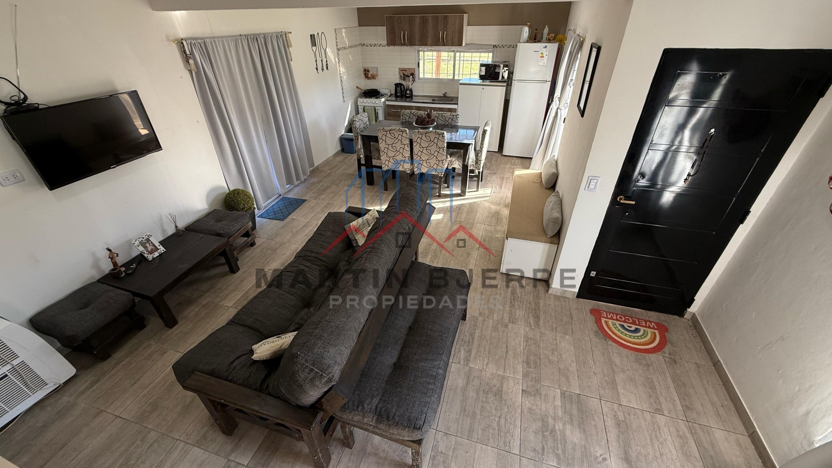 VENTA DE HERMOSA CASA  EN BARRIO PRIVADO FINCA DON FAUSTO, CAÑUELAS.