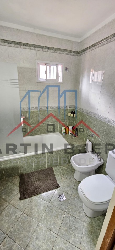 Venta Duplex 5 ambientes en Barrio Cotevi  Ciudad Evita.