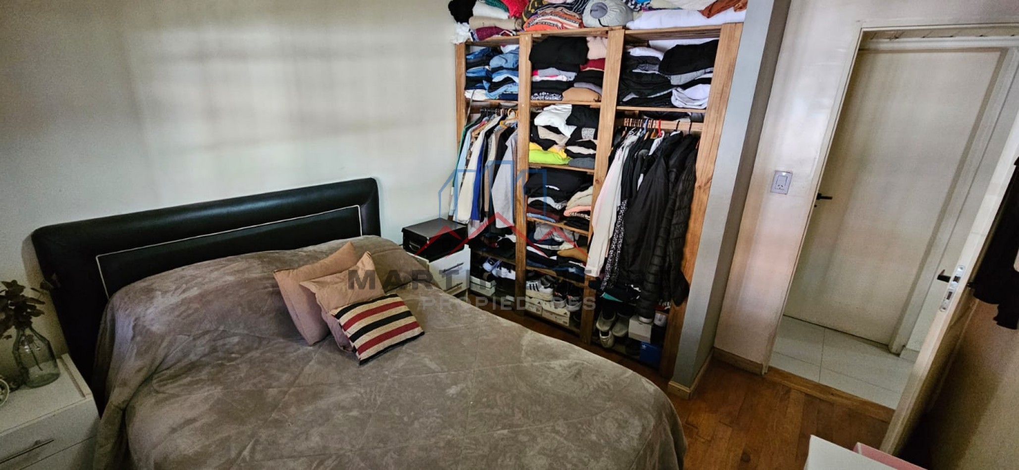 VENTA CASA 5 AMBIENTES BARRIO PUERTAS DEL SOL. CIUDAD EVITA. LA MATANZA.