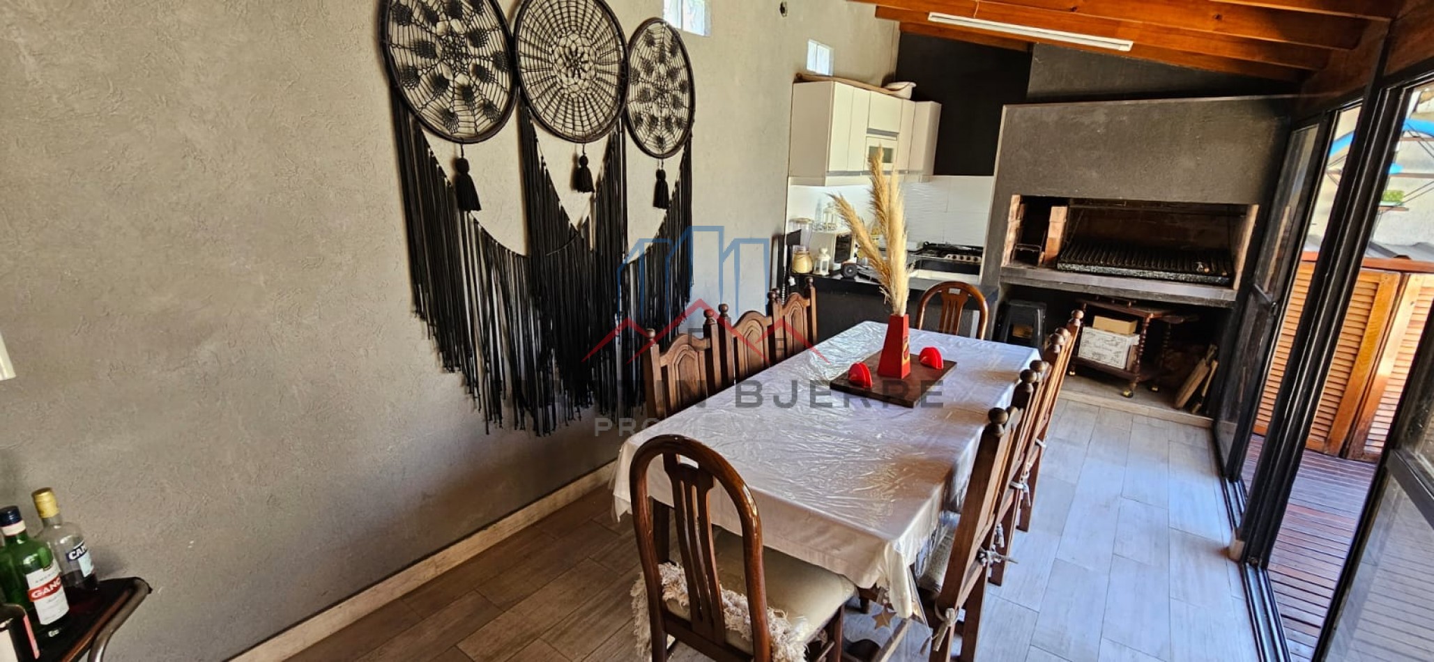 VENTA CASA 5 AMBIENTES BARRIO PUERTAS DEL SOL. CIUDAD EVITA. LA MATANZA.