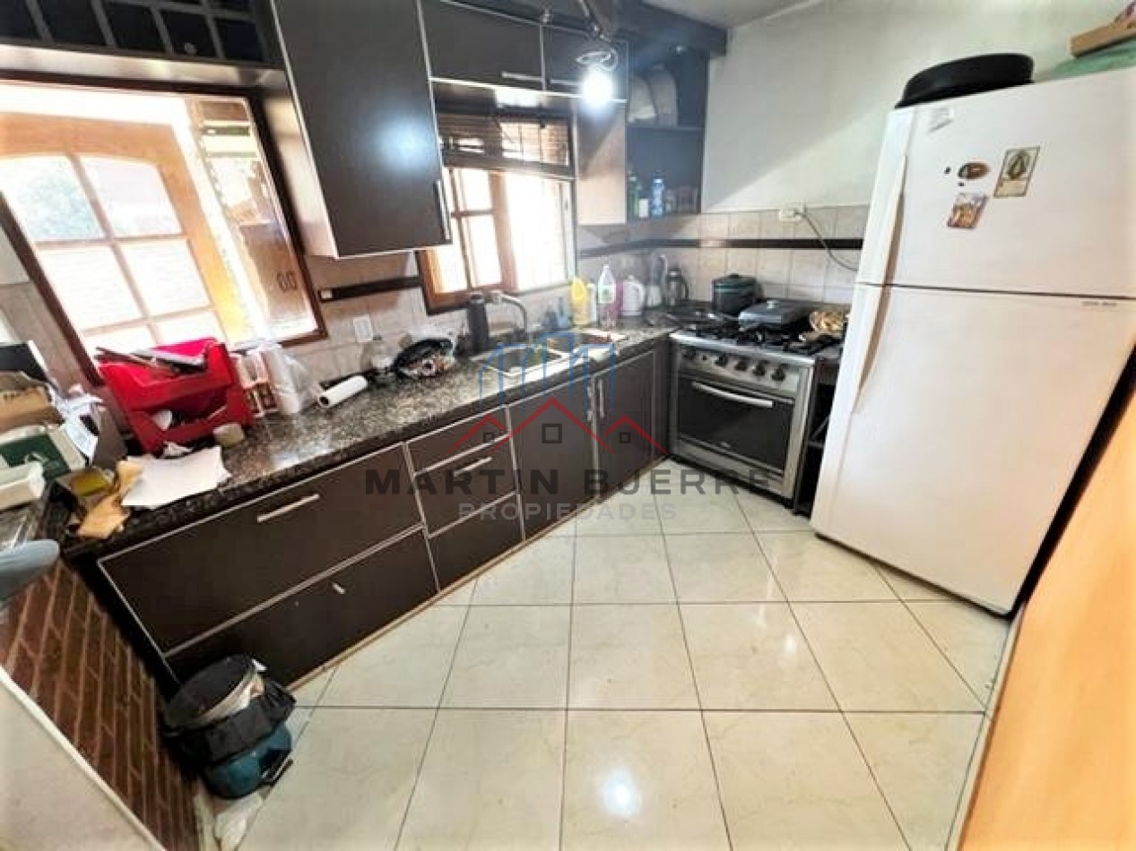 VENTA CASA 4 AMBIENTES BARRIO PUERTAS DEL SOL. CIUADA EVITA. LA MATANZA.