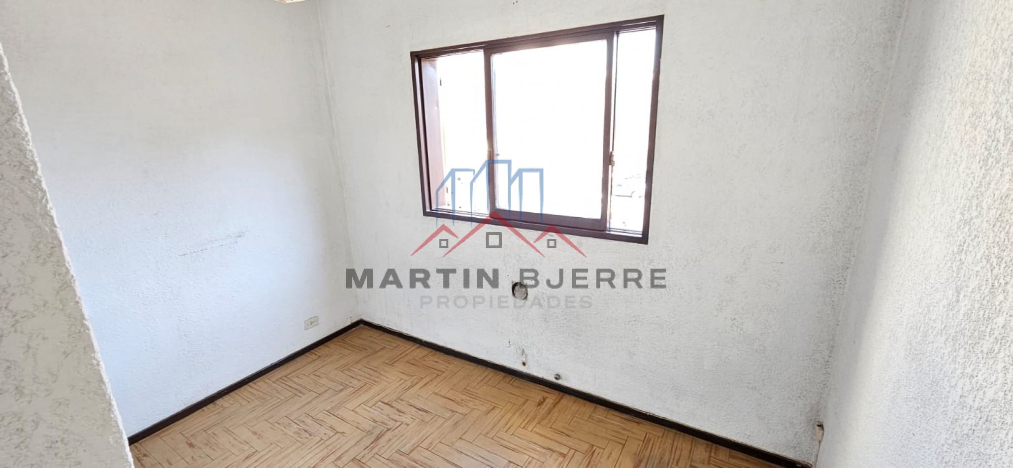 VENTA DEPARTAMENTO 3 AMBIENTES EN MORON