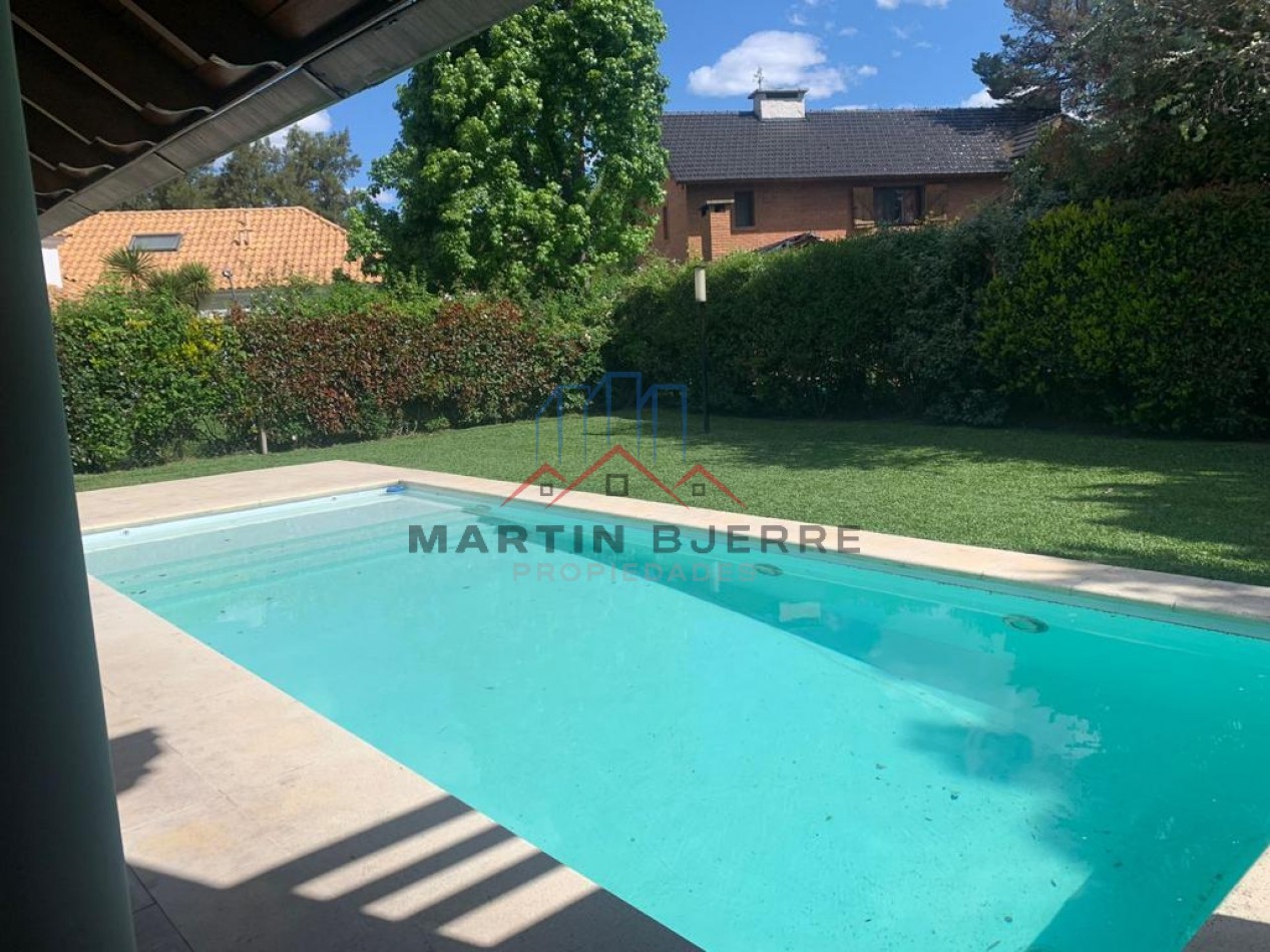 Alquiler Temporario casa Barrio Privado La Deseada, Ezeiza
