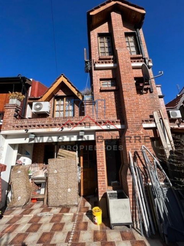 VENTA CASA 4 AMBIENTES BARRIO PUERTAS DEL SOL. CIUADA EVITA. LA MATANZA.