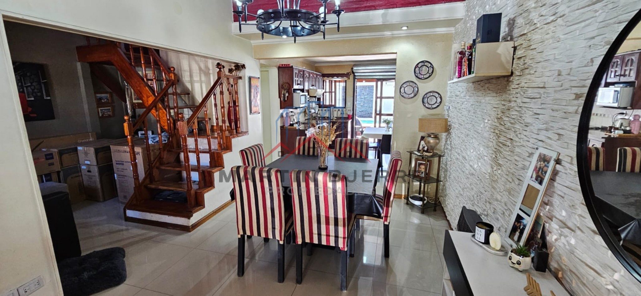 VENTA CASA 5 AMBIENTES BARRIO PUERTAS DEL SOL. CIUDAD EVITA. LA MATANZA.