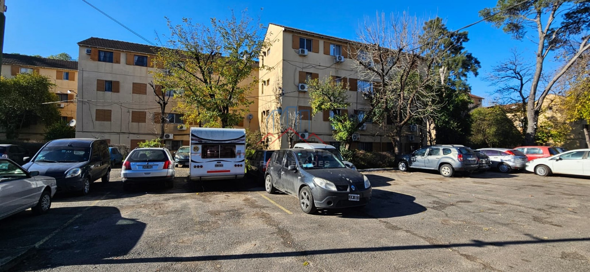 VENTA DEPARTAMENTO DE 4 AMBIENTES. VILLA ROSSI. CIUDAD EVITA . LA MATANZA.