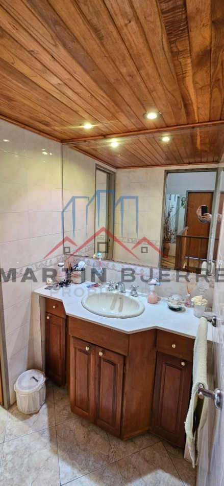 Venta Chalet 6 Ambientes en Ciudad Evita.