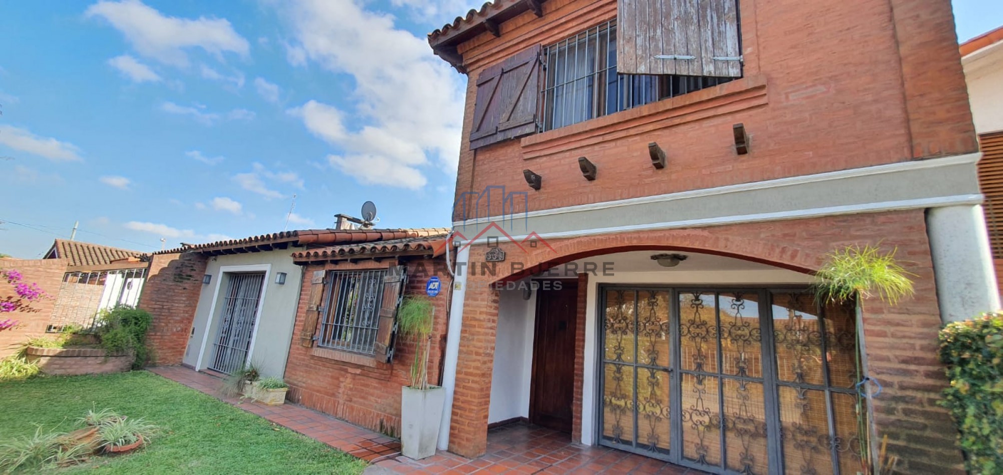 Venta Hermoso Chalet de 5 Ambientes en Ciudad Evita.