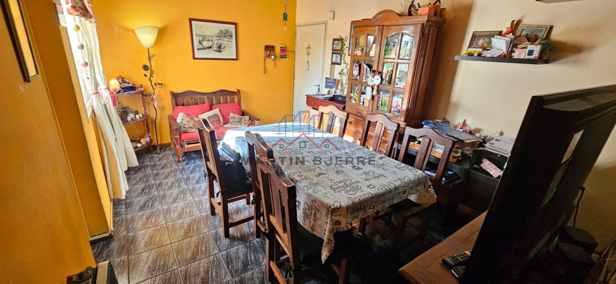 VENTA DEPARTAMENTO DE 4 AMBIENTES. VILLA ROSSI. CIUDAD EVITA . LA MATANZA.