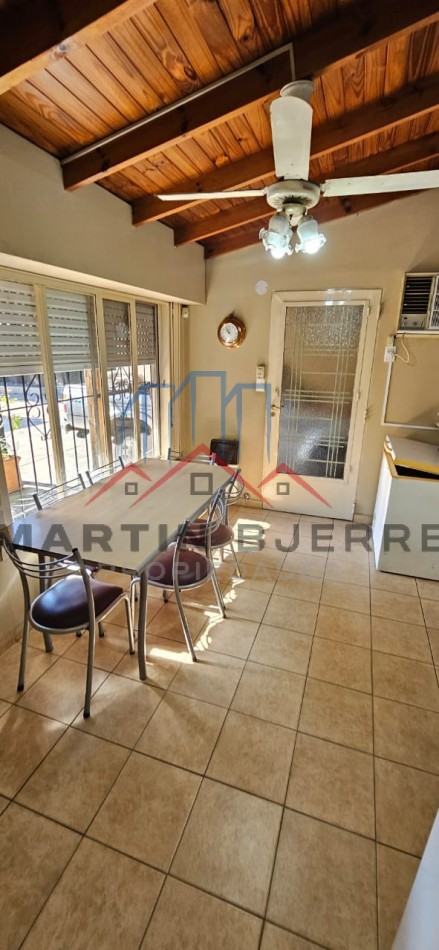 Venta Propiedad con Oficinas en Ciudad Evita 