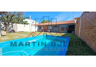 Venta Chalet 6 ambientes Ciudad Evita.