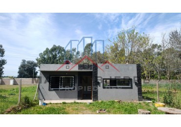 VENTA CASA BARRIO LOS FRESNOS, VIRREY DEL PINO, LA MATANZA.